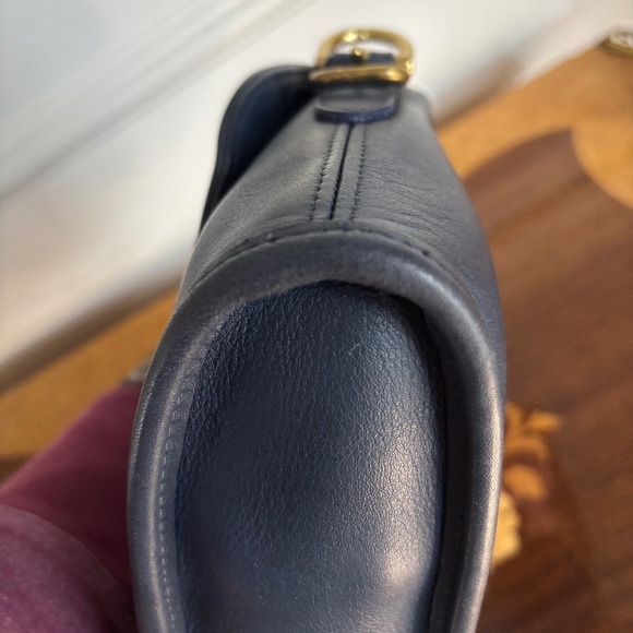 Vintage Coach Equestrian Small Flap #9801 - Picture 13 of 16